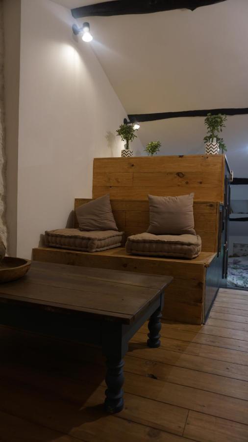 Ferme Fleurie Bed and Breakfast Bergesserin Exteriör bild