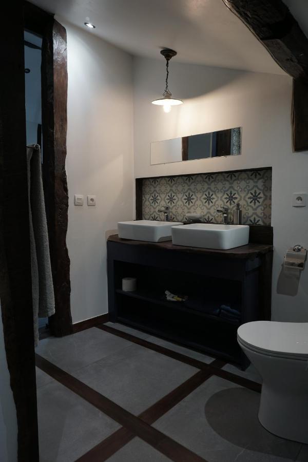 Ferme Fleurie Bed and Breakfast Bergesserin Exteriör bild