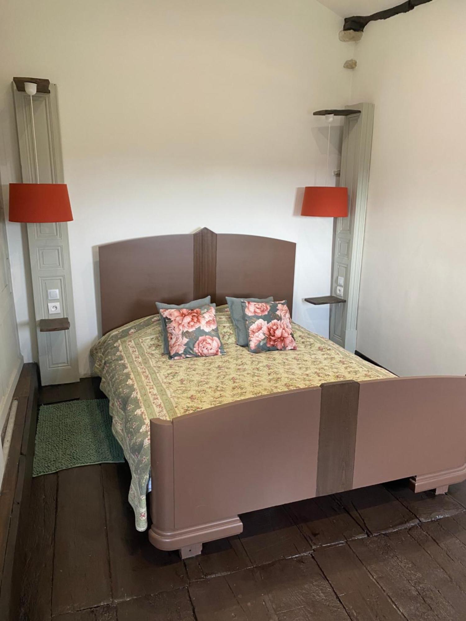 Ferme Fleurie Bed and Breakfast Bergesserin Exteriör bild